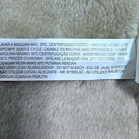 ZARA Asymmetrical Zip up Faux Sherling Vest, SIZE 9/10 - Picture 8 of 10